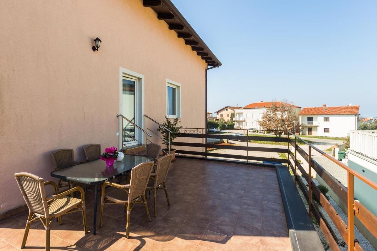 App Ruzica Finida Apartment Умаг Екстериор снимка