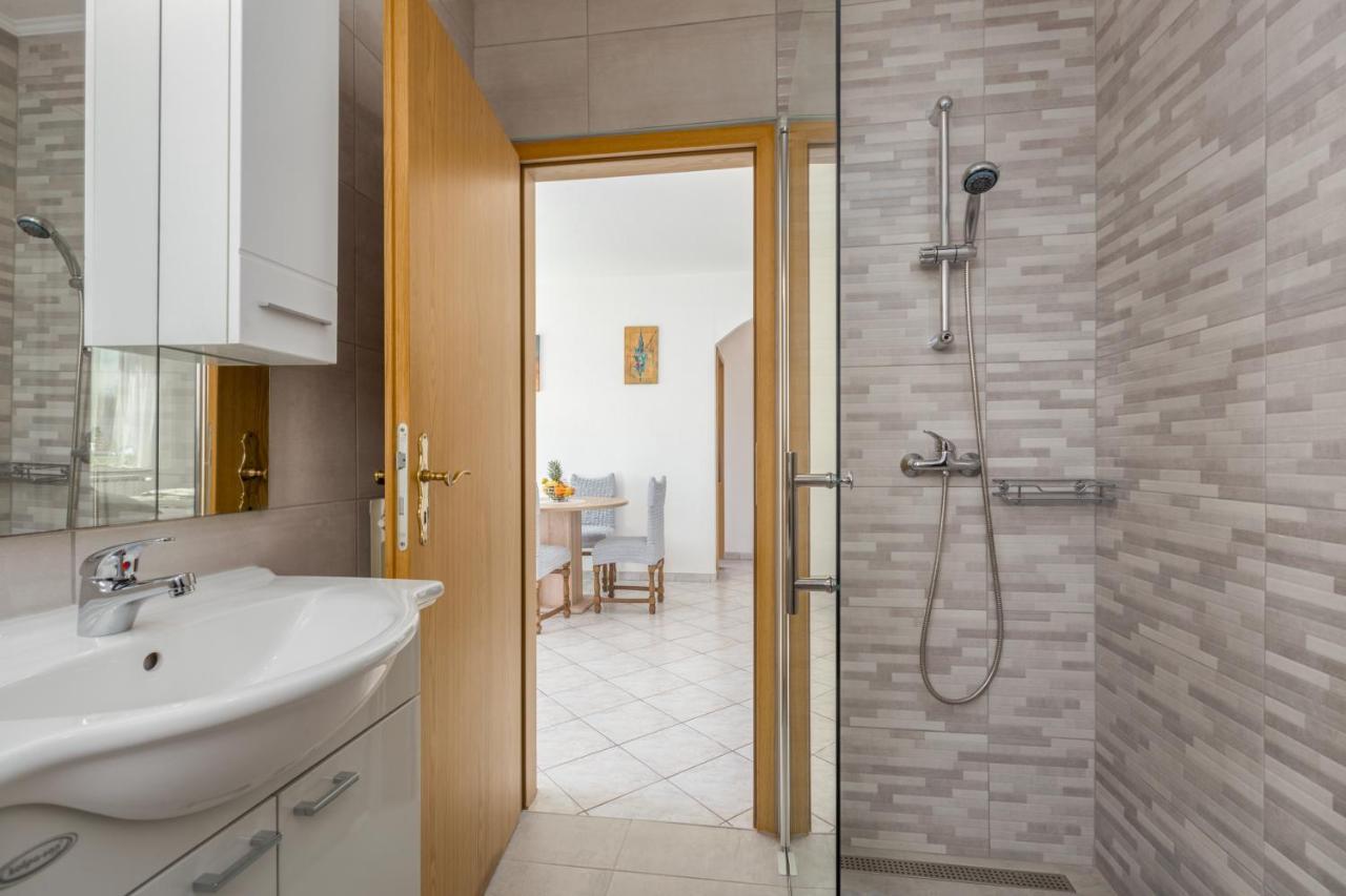 App Ruzica Finida Apartment Умаг Екстериор снимка
