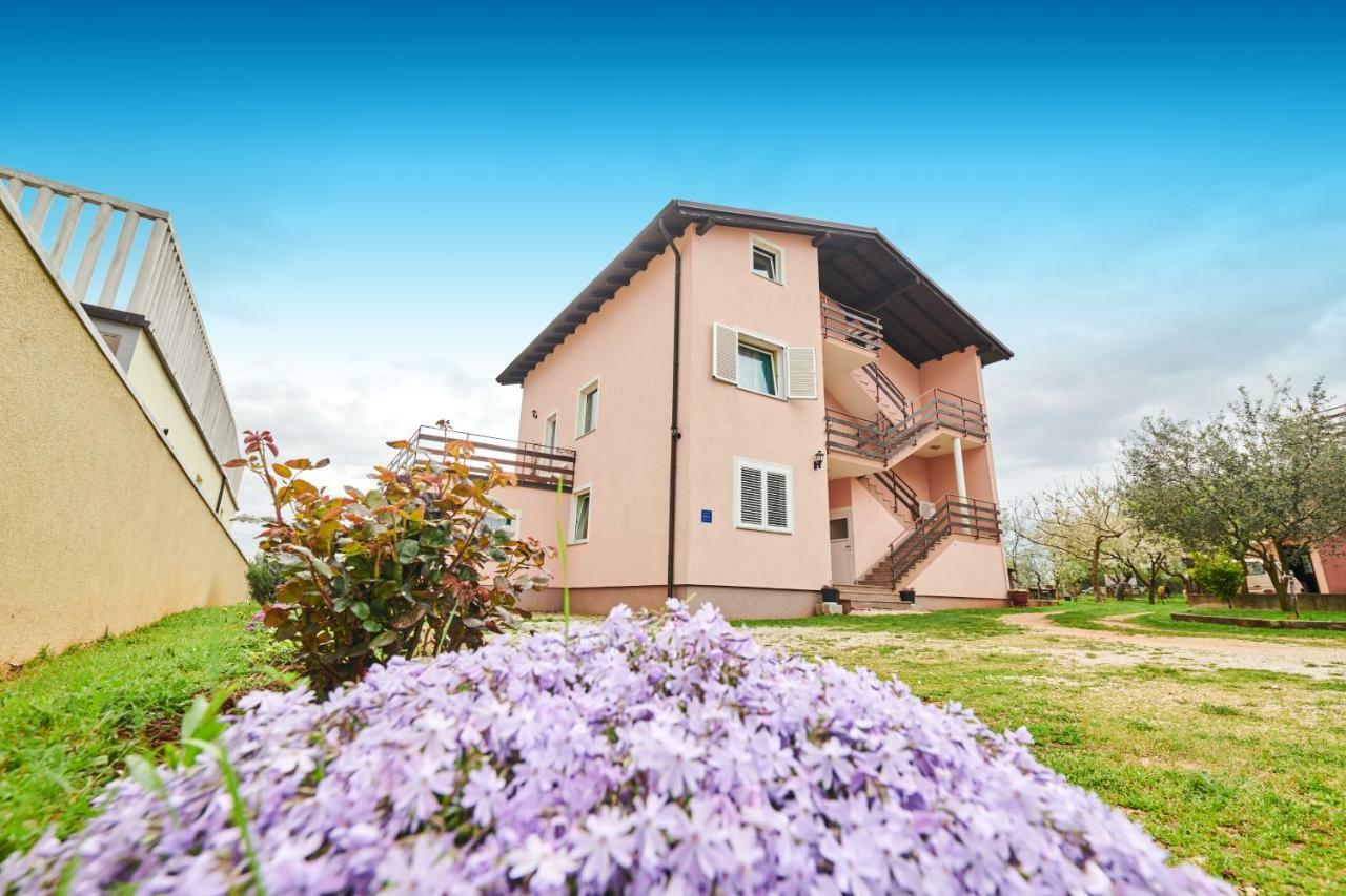 App Ruzica Finida Apartment Умаг Екстериор снимка